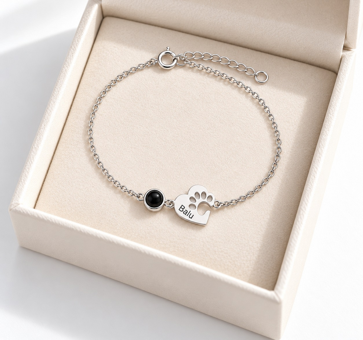 NUKA Pfotenarmband mit Foto und Name Silber – in der Geschenkbox – Lorelia
