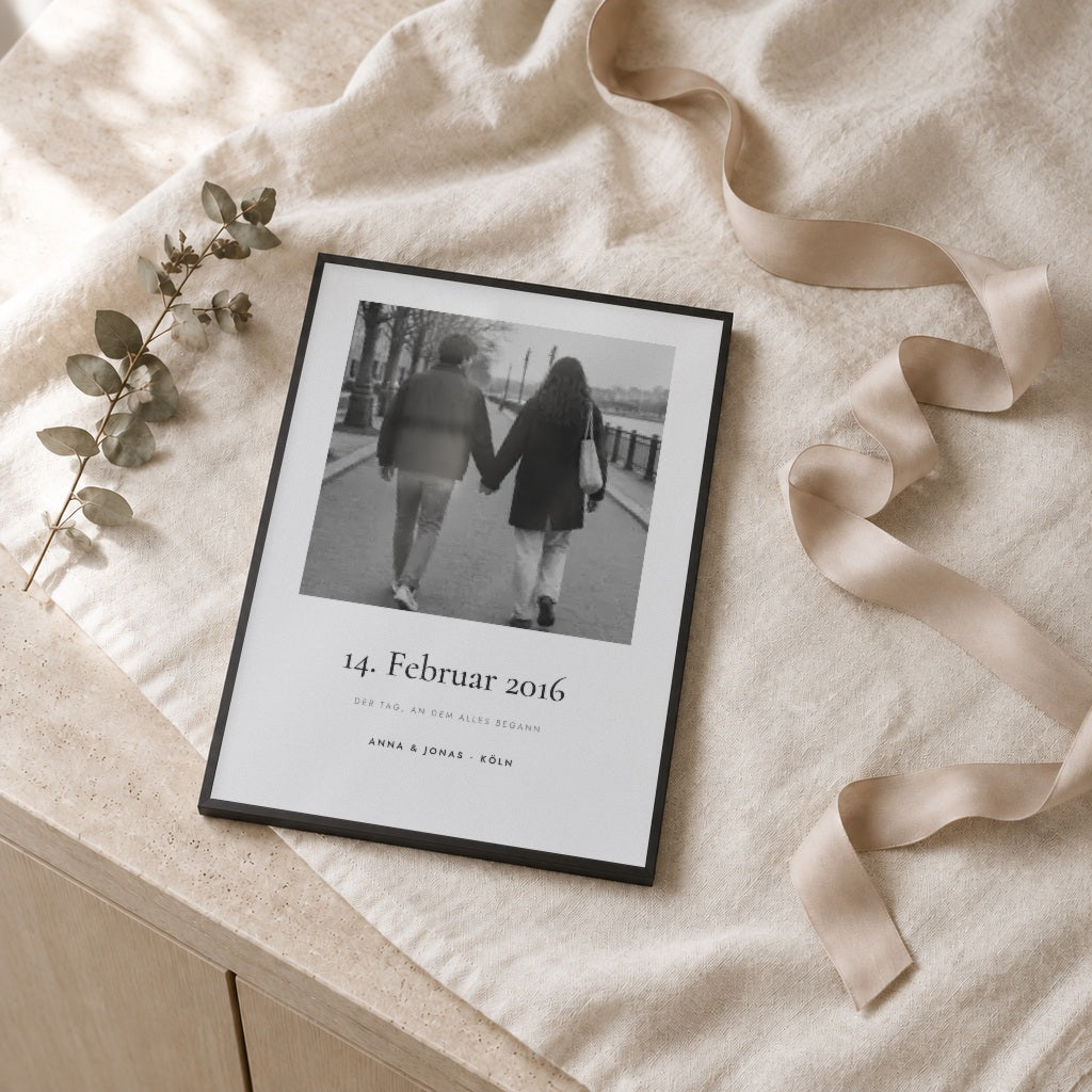 Paar-Fotoposter – als Geschenk im schwarzen Rahmen