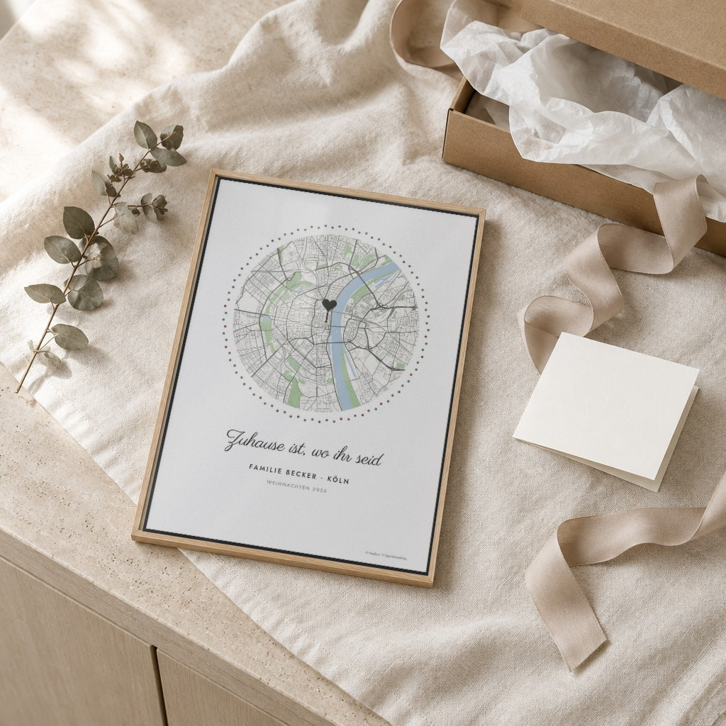 Weihnachtsposter ZUHAUSE IST, WO IHR SEID – eure Familie – als Geschenk im Eichenrahmen