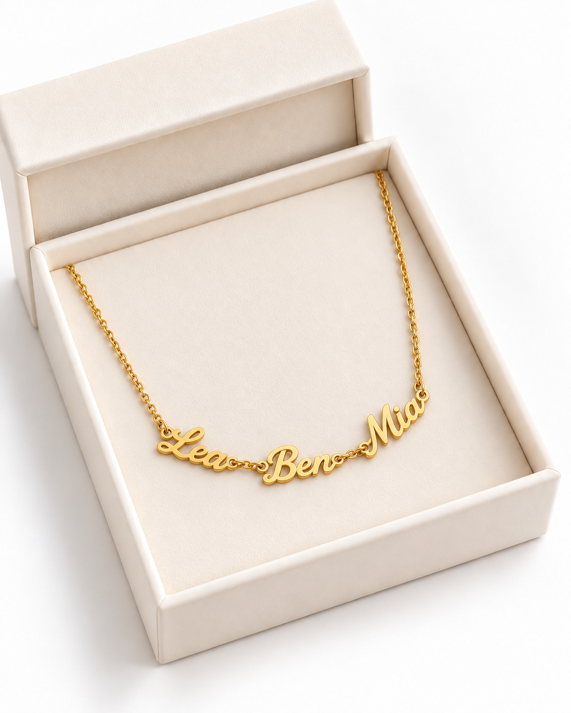 INGA Familienkette mit Namen Gold – in der Geschenkbox – Lorelia