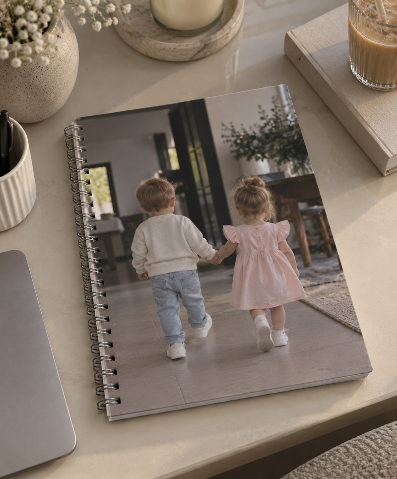 Foto-Notizbuch mit Kinderfoto auf dem Cover
