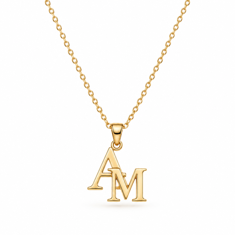 ALVA Kette mit zwei Initialen Gold – Freisteller – Lorelia
