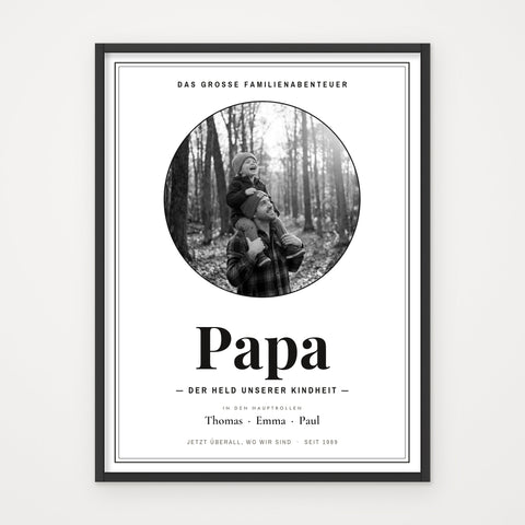 Papa-Poster DER HELD – Poster im schwarzen Rahmen